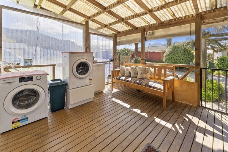 Photo of property in 108 Fairfax Street, Murchison, 7007