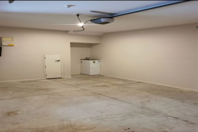 Photo of property in 19/5 Perekia Street, Albany, Auckland, 0632