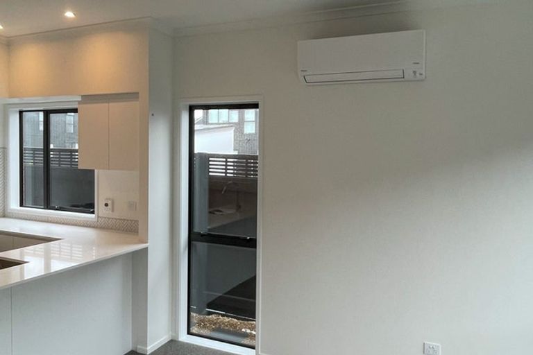 Photo of property in 2 Jagoda Road, Westgate, Auckland, 0614