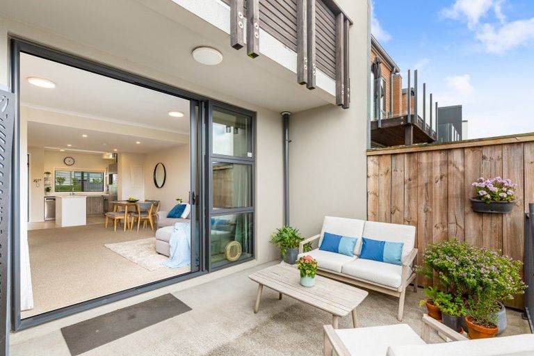 Photo of property in 190 Hobsonville Point Road, Hobsonville, Auckland, 0616