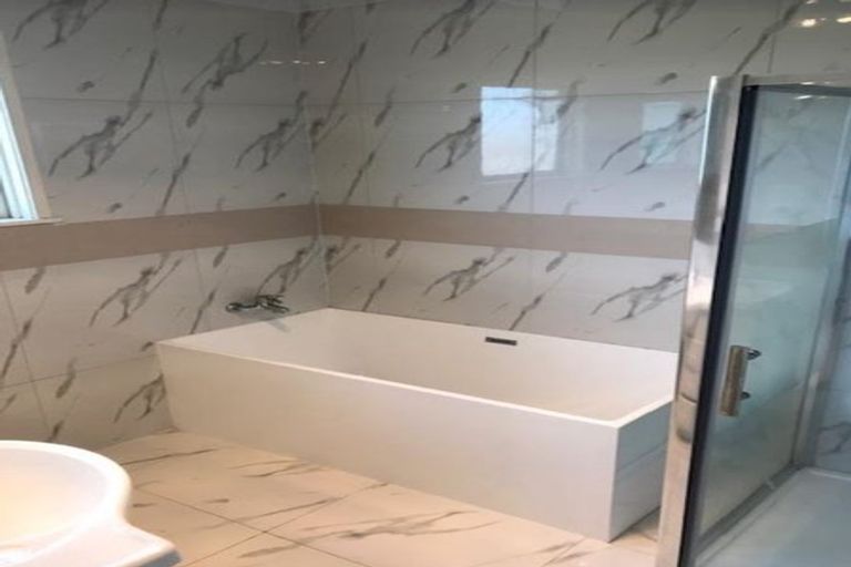 Photo of property in 67 Sycamore Drive, Sunnynook, Auckland, 0620