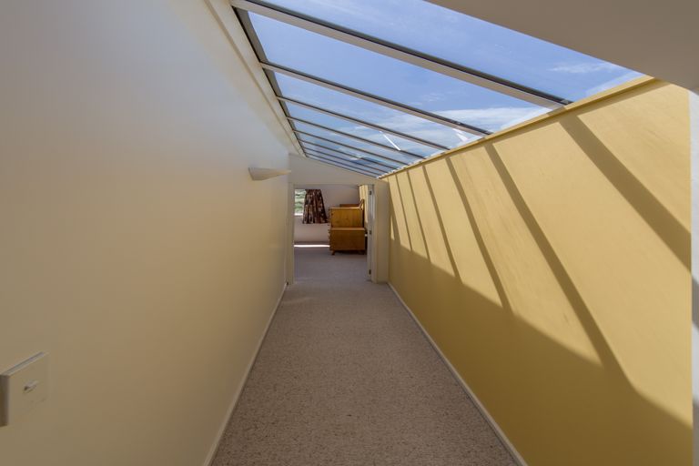 Photo of property in 10 Marine Parade, North New Brighton, Christchurch, 8083