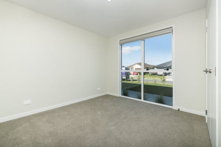 Photo of property in 48 Te Kio Crescent, Papamoa Beach, Papamoa, 3118