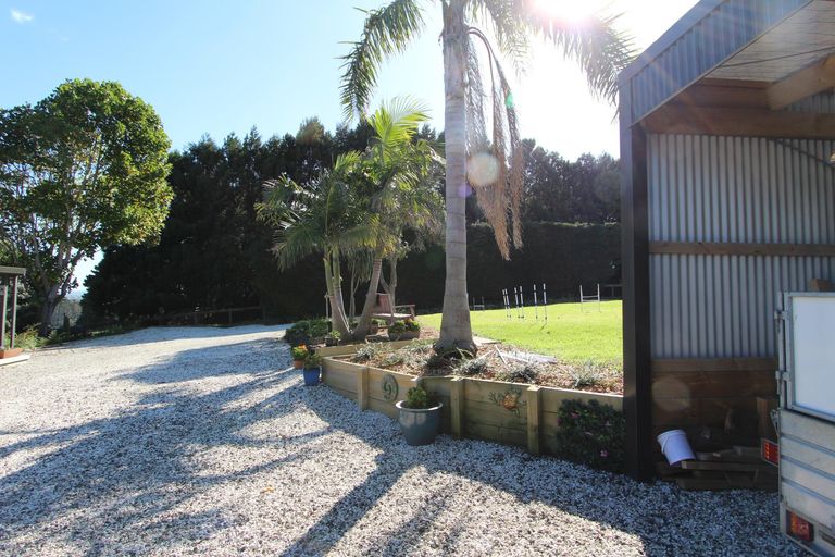 Photo of property in 167 Wymer Road, Glenbrook, Waiuku, 2681