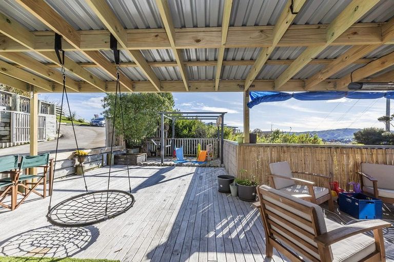 Photo of property in 11a Polestar Lane, Whitby, Porirua, 5024