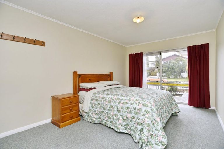 Photo of property in 1/9 Juniper Place, Burnside, Christchurch, 8053