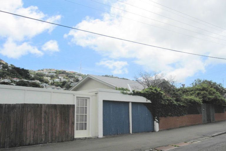 Photo of property in 62 Waipapa Road, Hataitai, Wellington, 6021