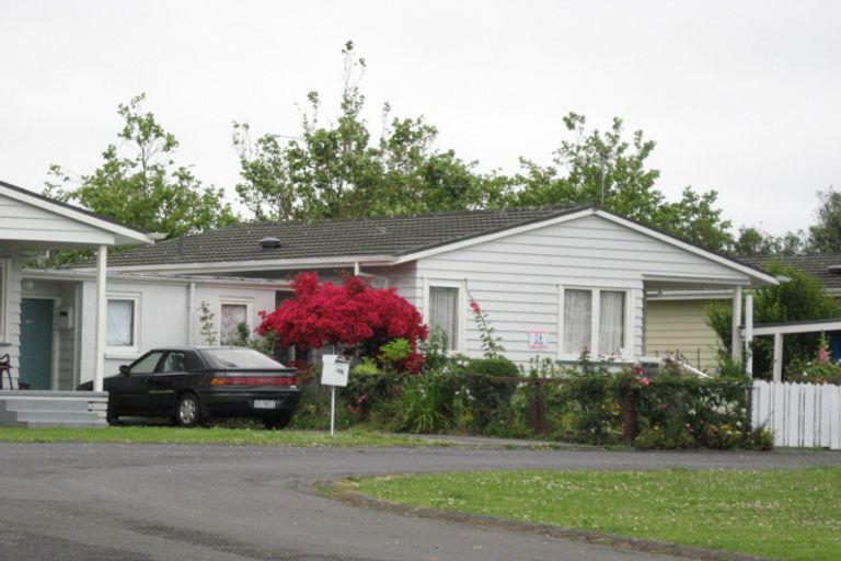 Photo of property in 12 Pito Place, Mangere, Auckland, 2022