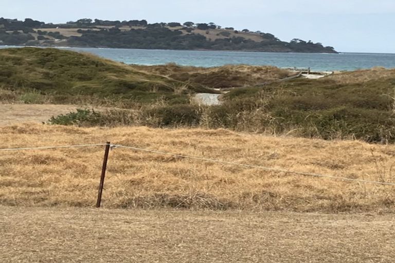 Photo of property in 41 Kewai Street, Omaha, 0986