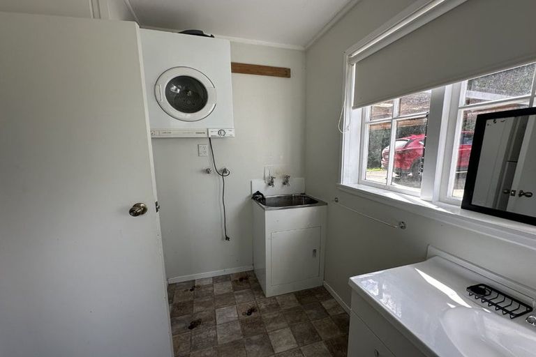 Photo of property in 43b Hook Road, Paparoa, 0571