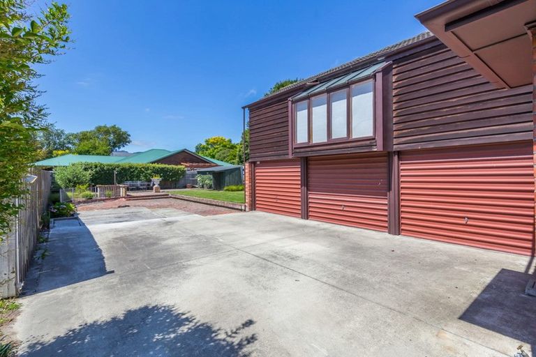 Photo of property in 18 Aylmer Street, Somerfield, Christchurch, 8024