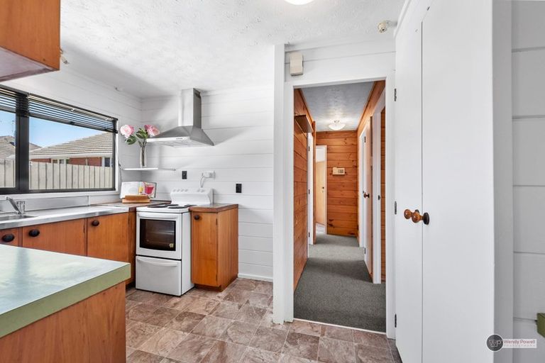 Photo of property in 2/30 Whakatiki Street, Trentham, Upper Hutt, 5018