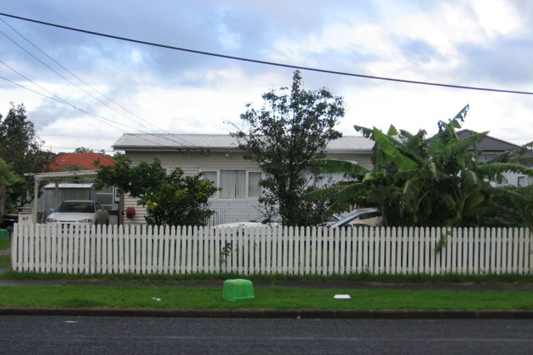 Photo of property in 2/37 Fitzroy Street, Papatoetoe, Auckland, 2104