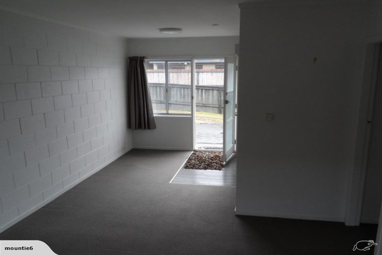 Photo of property in 2/271 Oceanbeach Road, Mount Maunganui, 3116