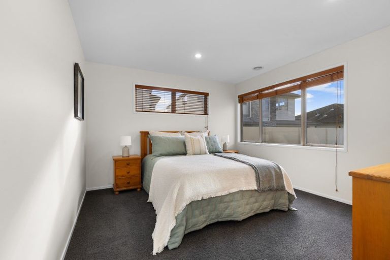 Photo of property in 21 Dalethorpe Avenue, Fairfield, Hamilton, 3214