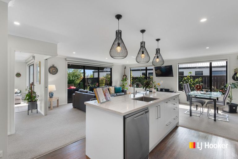 Photo of property in 1 Carrick Place, Mosgiel, 9024