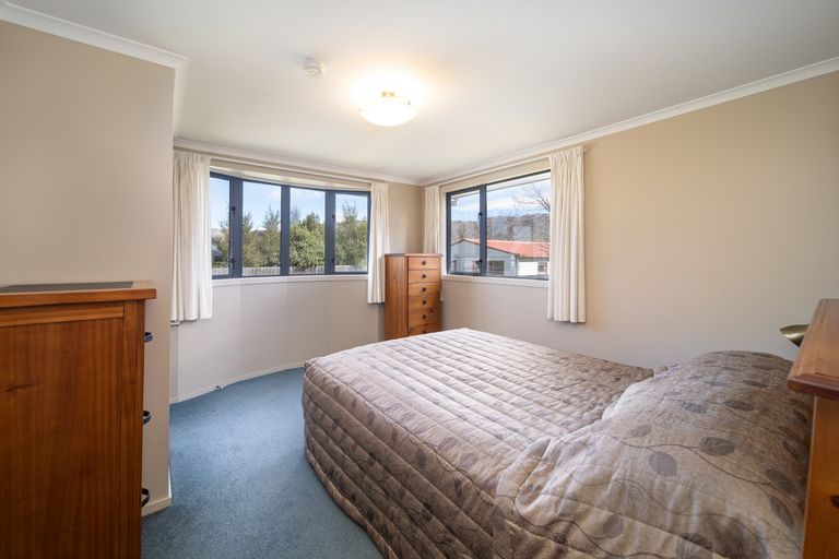 Photo of property in 98a Shields Street, Clyde, 9330