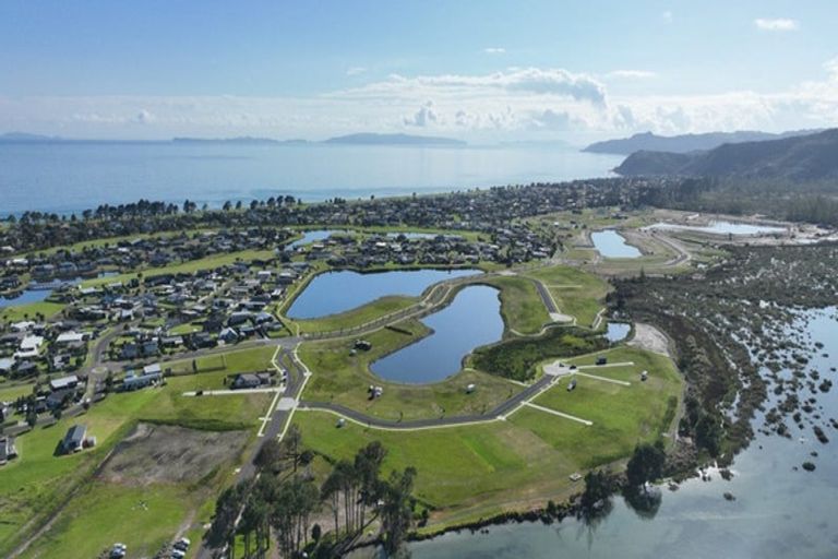 Photo of property in 213 Hamiora Street, Matarangi, 3592