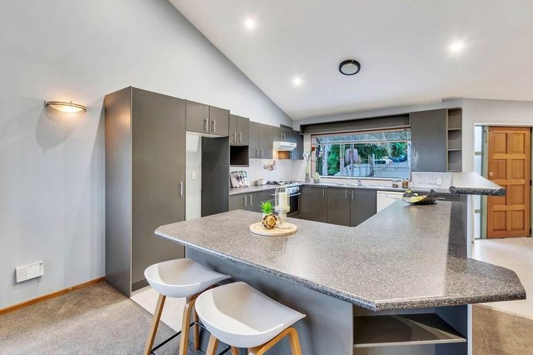 Photo of property in 81 Garton Drive, Massey, Auckland, 0614