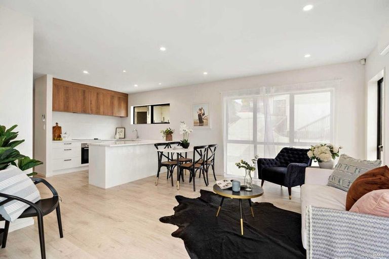 Photo of property in 7a Keegan Drive, Massey, Auckland, 0614