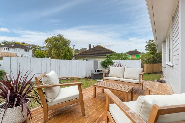 Photo of property in 64 Jillett Street, Titahi Bay, Porirua, 5022