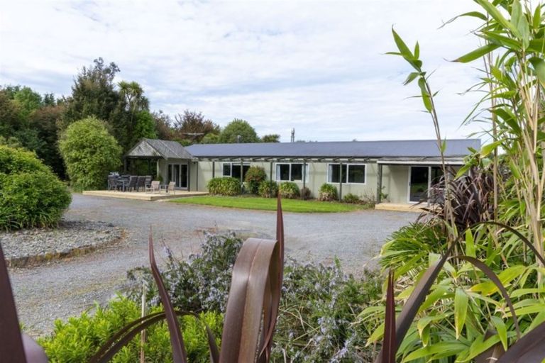 Photo of property in 46 Gressons Road, Waikuku, Rangiora, 7473