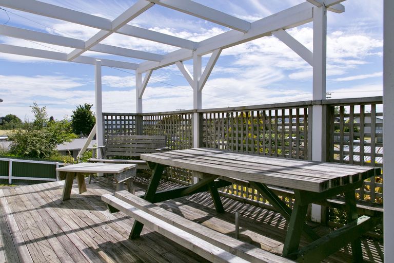 Photo of property in 17 Waitahanui Avenue, Taupo, 3330