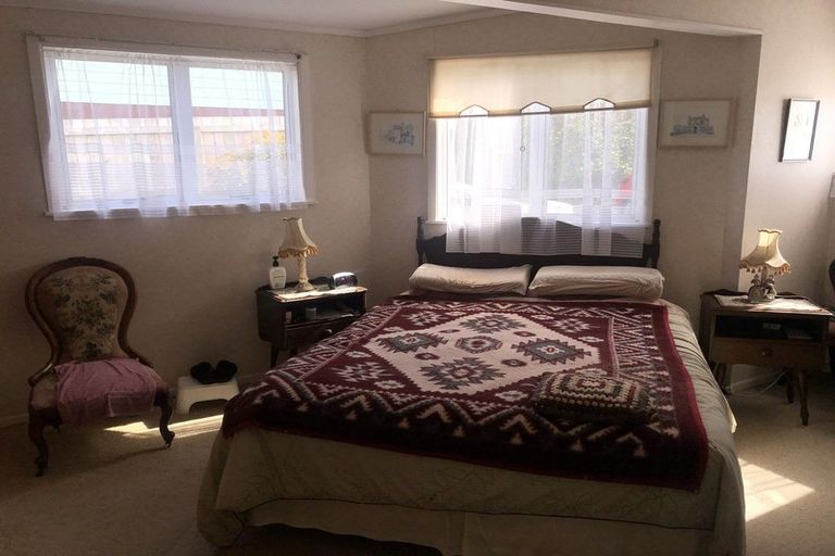 Photo of property in 102 Onerahi Road, Onerahi, Whangarei, 0110