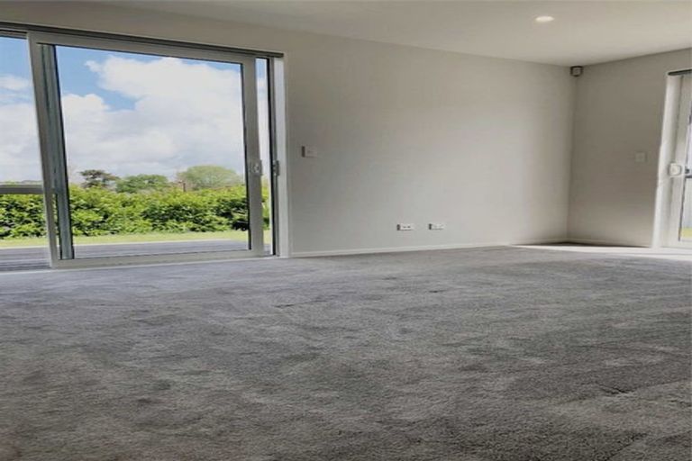 Photo of property in 14 Pampas Drive, Wainui, 0932