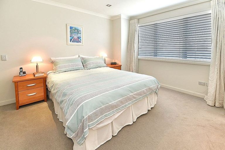 Photo of property in 54 Parkside Drive, Orewa, 0931