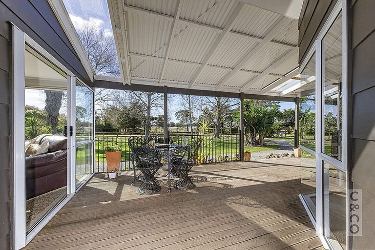 Photo of property in 2246 State Highway 16, Helensville, 0875
