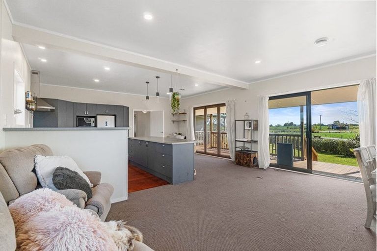 Photo of property in 297 Eureka Road, Eureka, Hamilton, 3287