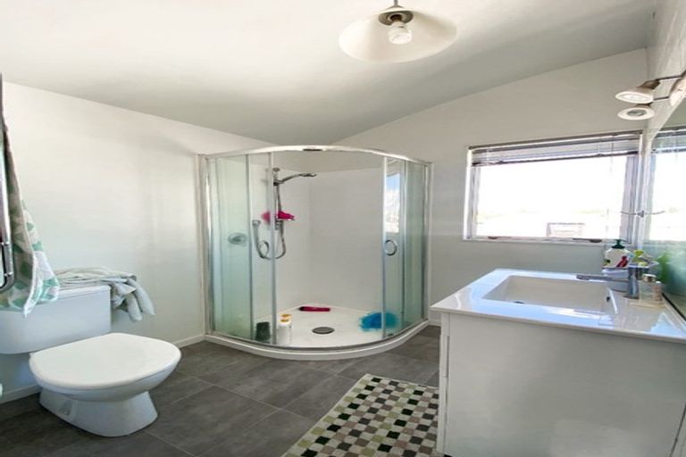 Photo of property in 1/272 Stanmore Road, Richmond, Christchurch, 8013