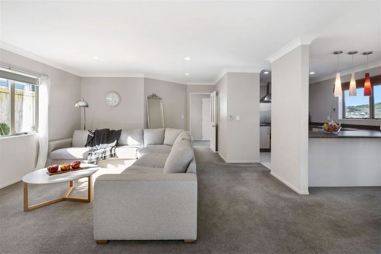 Photo of property in 14a Gifford Grove, Churton Park, Wellington, 6037