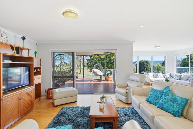 Photo of property in 17 Nicholas Drive, Linwood, Christchurch, 8062
