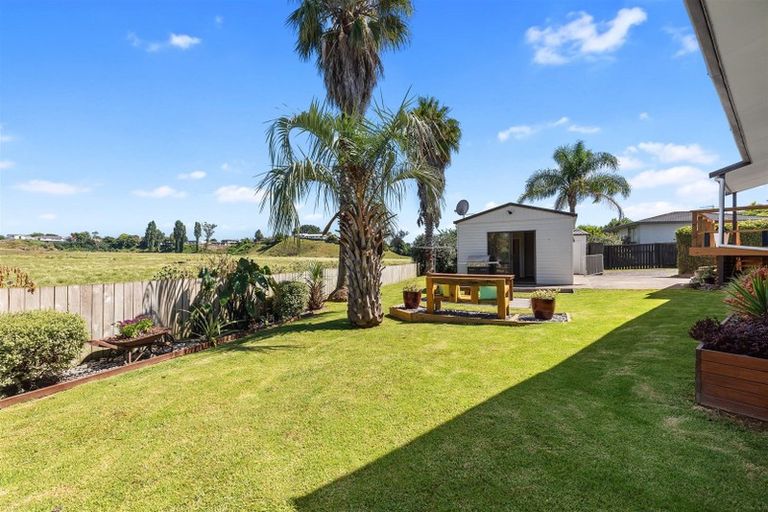Photo of property in 27a Edgehill Place, Te Puke, 3119