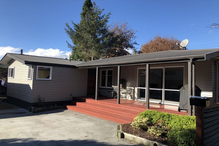 Photo of property in 2 Larcy Road, Lynmore, Rotorua, 3010