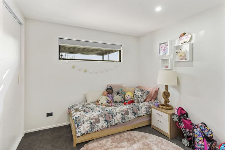 Photo of property in 8 Whitburn Avenue, Halswell, Christchurch, 8025