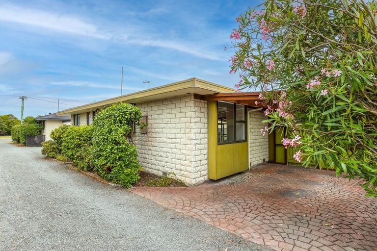 Photo of property in 2/81 Union Street, New Brighton, Christchurch, 8061
