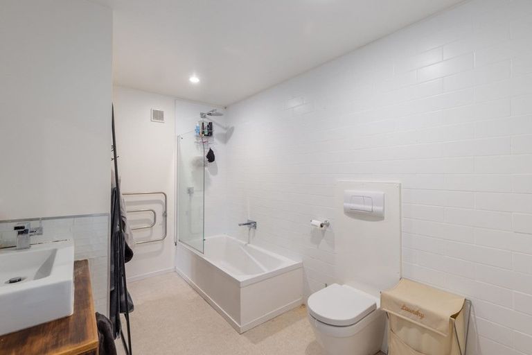 Photo of property in 77a Canterbury Street, Lyttelton, 8082