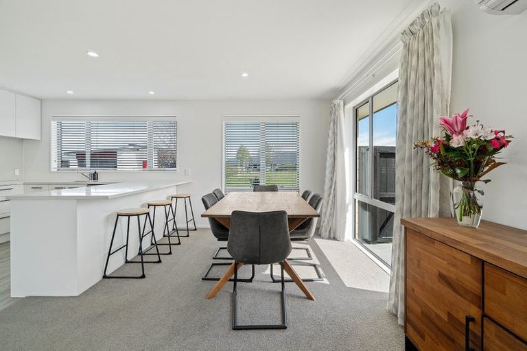 Photo of property in 14 Park Lane, Rolleston, 7614