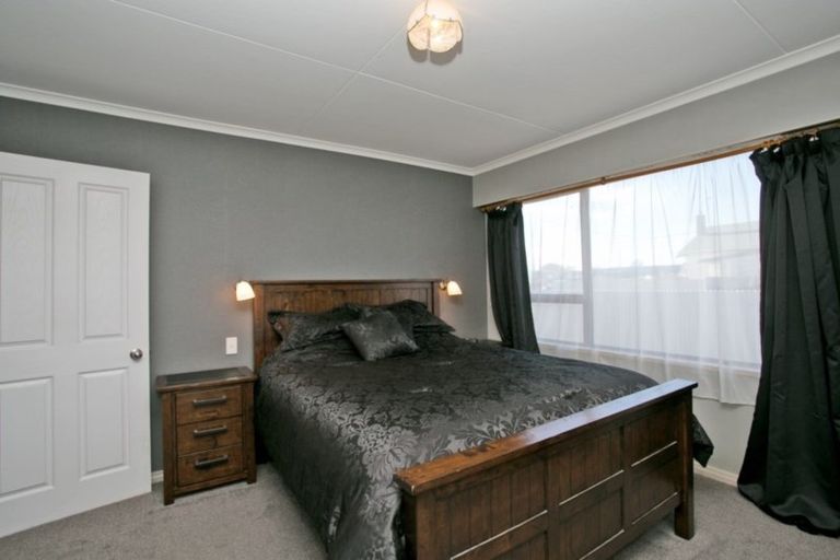 Photo of property in 11 Galway Street, Grasmere, Invercargill, 9810