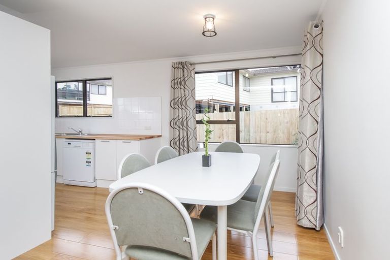 Photo of property in 97 Keegan Drive, Massey, Auckland, 0614