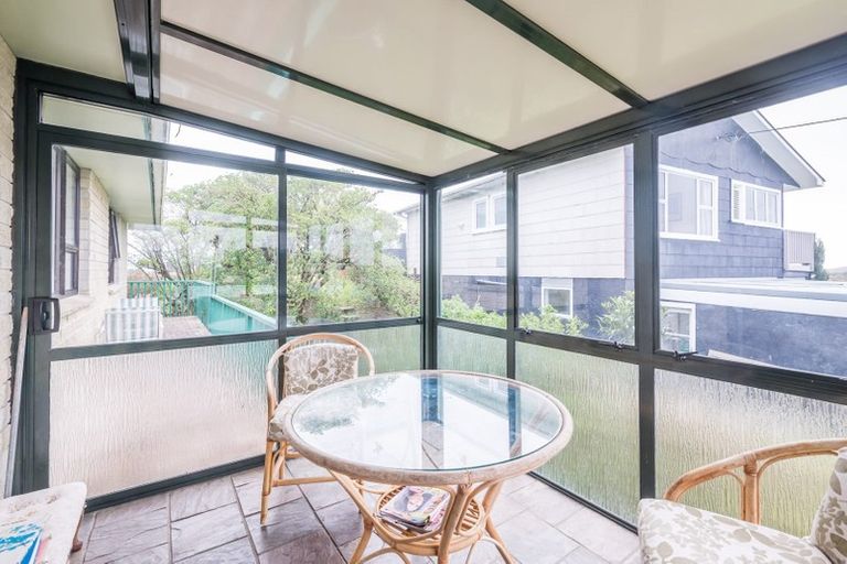 Photo of property in 5 Mahoe Street, Otaki Beach, Otaki, 5512