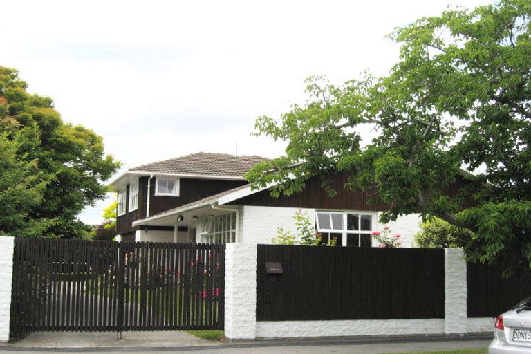 Photo of property in 12 Radbrook Street, Avonhead, Christchurch, 8042