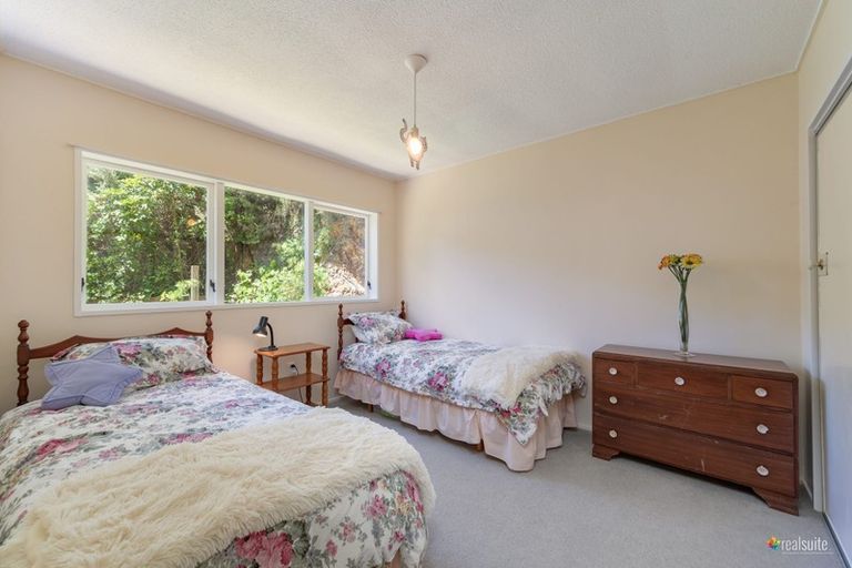 Photo of property in 58 Kamahi Street, Stokes Valley, Lower Hutt, 5019