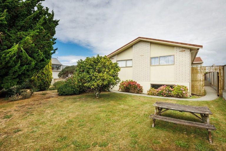 Photo of property in 59 Waterloo Crescent, Hokowhitu, Palmerston North, 4410