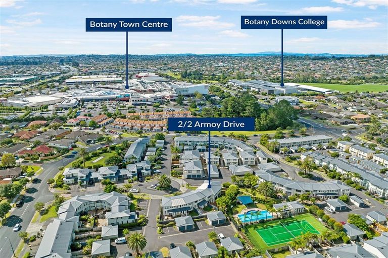 Photo of property in 2/2 Armoy Drive, East Tamaki, Auckland, 2016