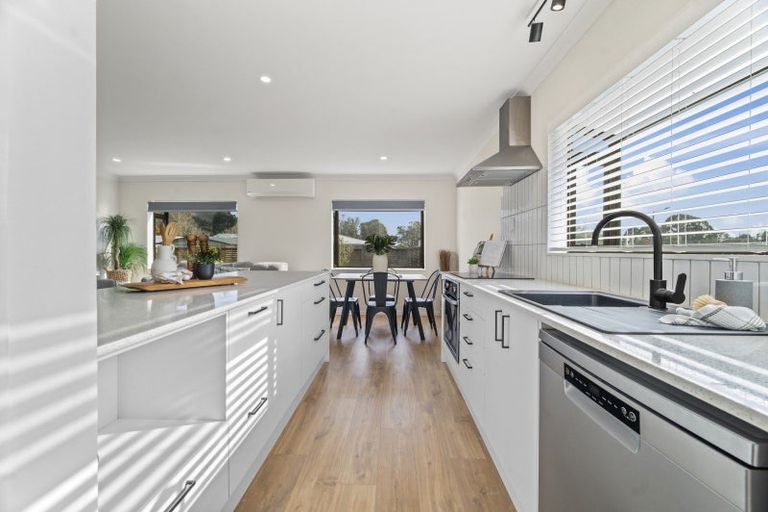 Photo of property in 17a Barnard Road, Fairy Springs, Rotorua, 3015