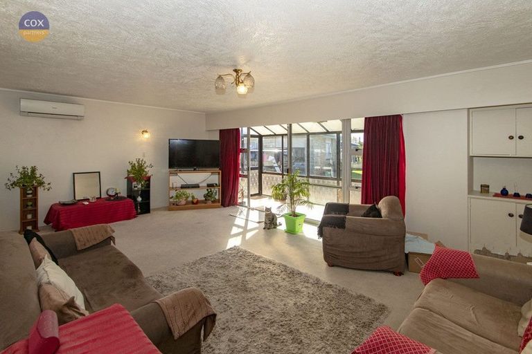 Photo of property in 1/3 Murphy Road, Taradale, Napier, 4112